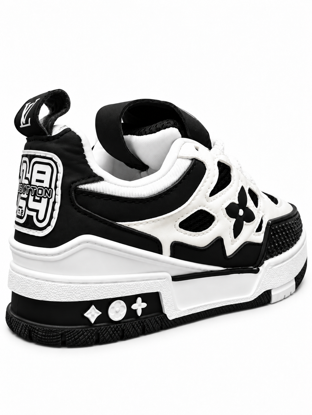 LOV Skate Blanco Negro