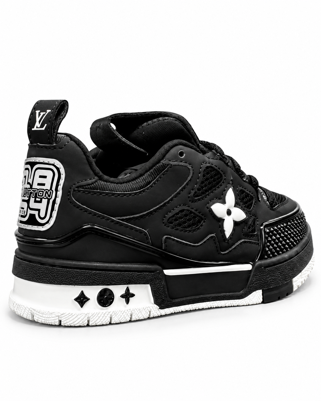 LOV Skate Negro Blanco
