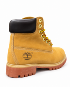 TMB Bota Café